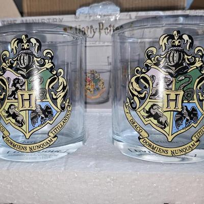 New Wizarding World Harry Potter Color Changing Rocks Glasses