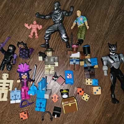 Vintage 1980s GI Joe, Power Rangers, Roblox