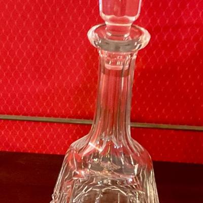 Lead Crystal decanter in excellent condition