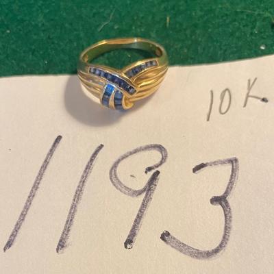 10 KT Gold Ring