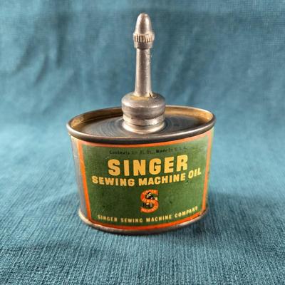 Vintage Singer Sewing Machine Oil Can