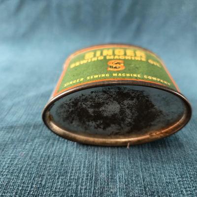 Vintage Singer Sewing Machine Oil Can