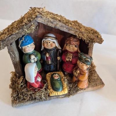 Precious Moments Sugar Church Figurine & Nativity Scenes