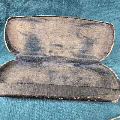 Vintage Eye Glasses With Original Case