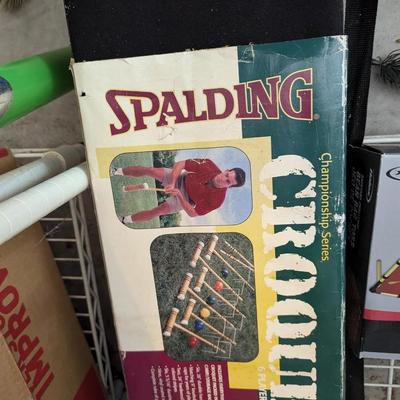 Spalding Crochet Game Bean Bag Toss & Badminton