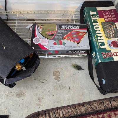 Spalding Crochet Game Bean Bag Toss & Badminton