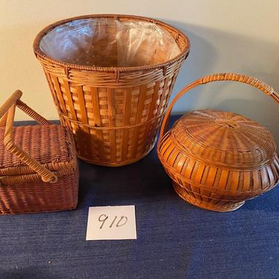 Basket Lot