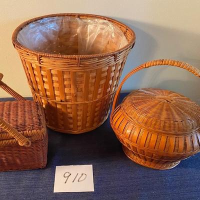 Basket Lot