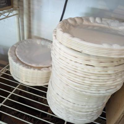 Plastic Dinner & Dessert Plates