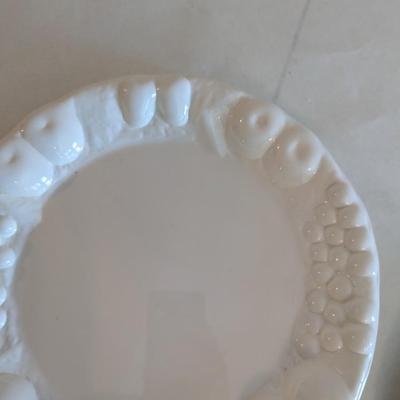Plastic Dinner & Dessert Plates