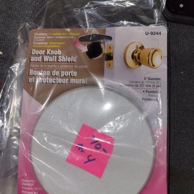 4 NIB Wall Protectors