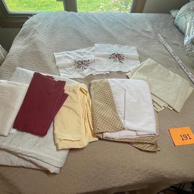 Assorted bedding