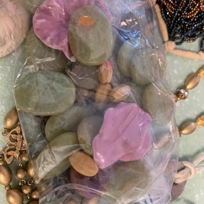 Huge Lot - Costume & Damaged Jewelry