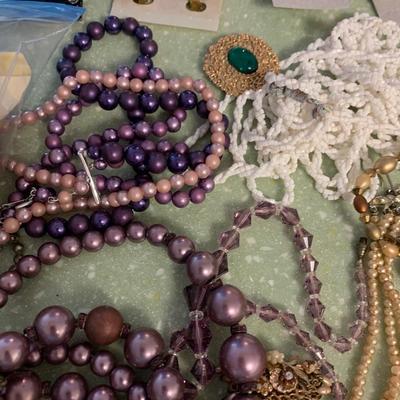 Huge Lot - Costume & Damaged Jewelry