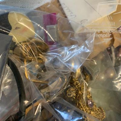 Huge Lot - Costume & Damaged Jewelry