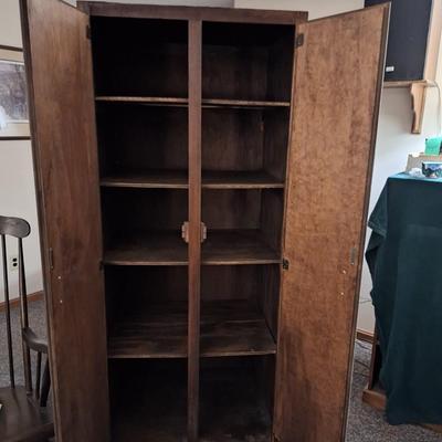 Armoire