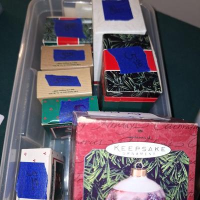 8pc Hallmark Ornament Lot