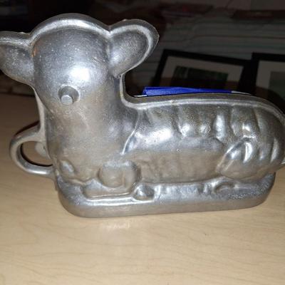 Lamb Jello Mold