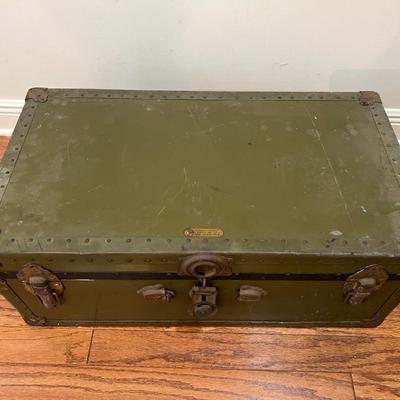 1930s Vintage Chest Locker~ Read Details