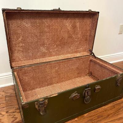 1930s Vintage Chest Locker~ Read Details