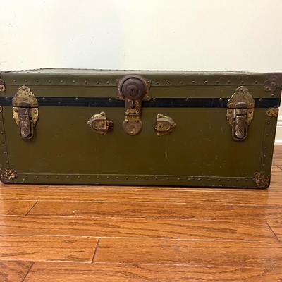 1930s Vintage Chest Locker~ Read Details