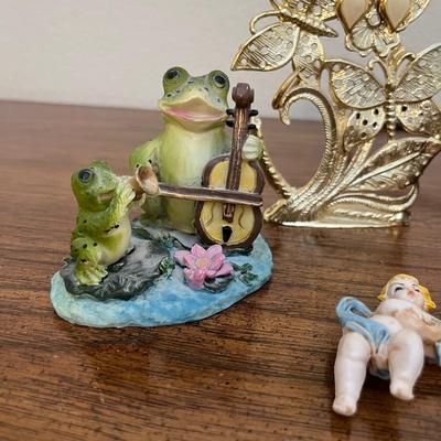 Assortment of decor