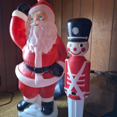 Santa & toy soldier