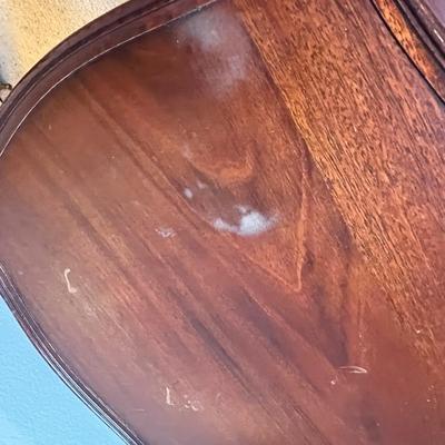 Duncan Phyfe Tiered table