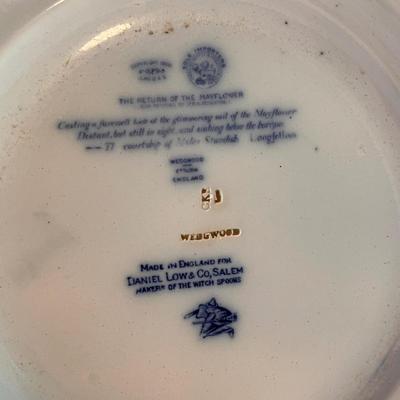 Wedgwood's Mayflower, Laughlin's Shakespeare & Spode Gravy Boat (K-DZ)