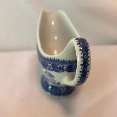 Wedgwood's Mayflower, Laughlin's Shakespeare & Spode Gravy Boat (K-DZ)
