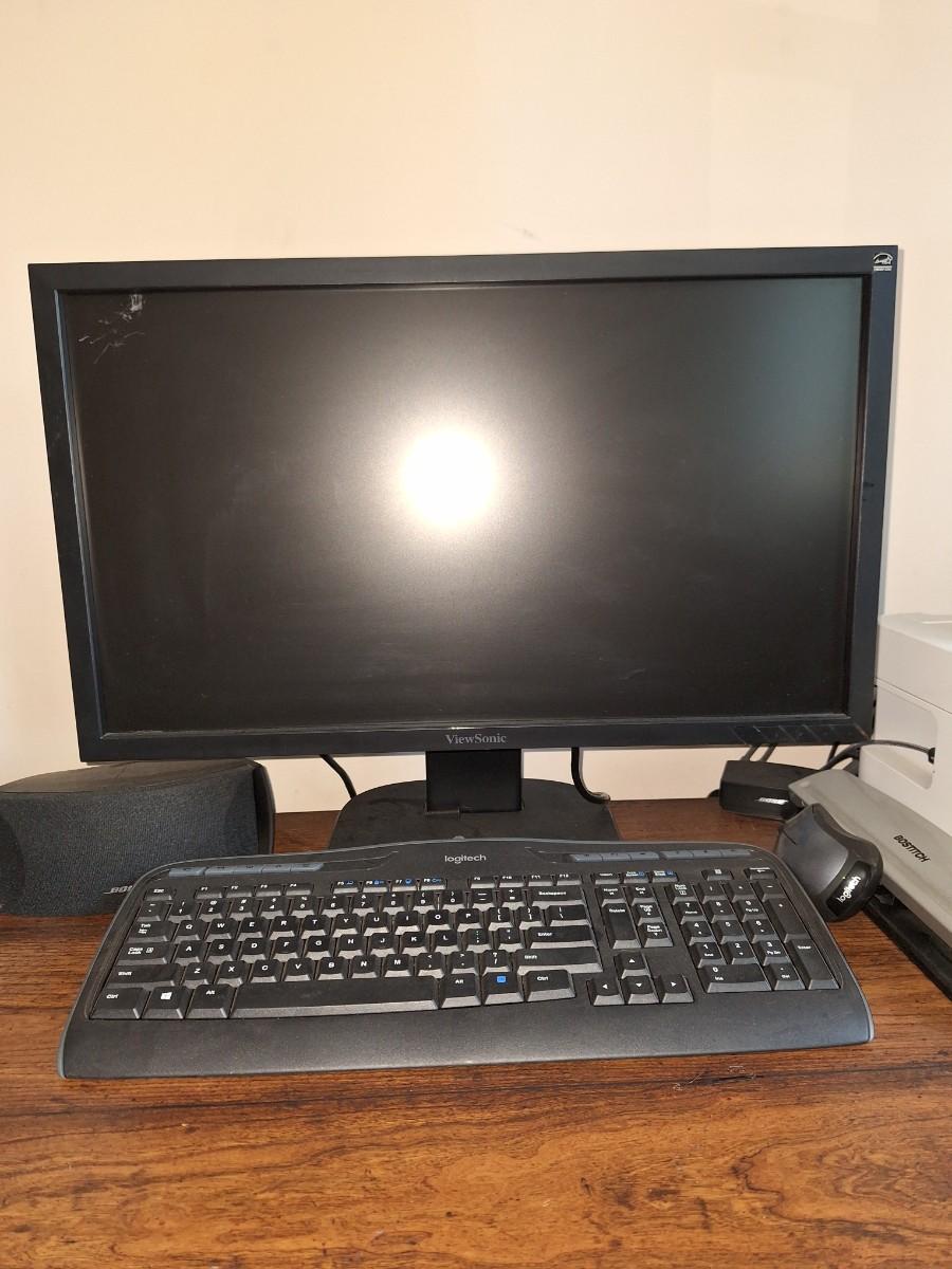 computer | EstateSales.org