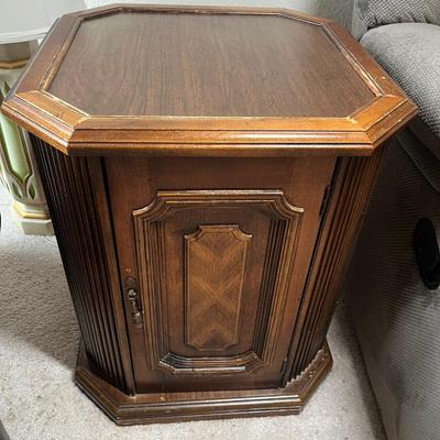 Retro End table