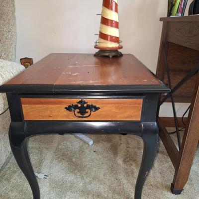 2 end tables