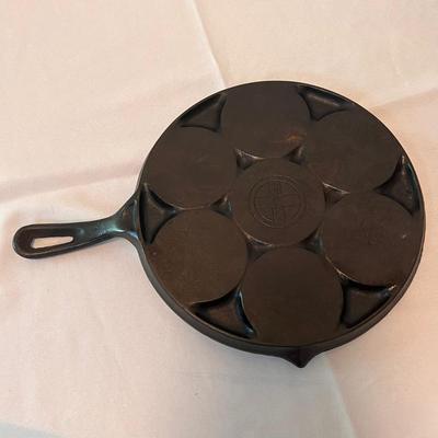 Griswold Pancake with Martin Stove & Range Cast Irons (K-DZ)