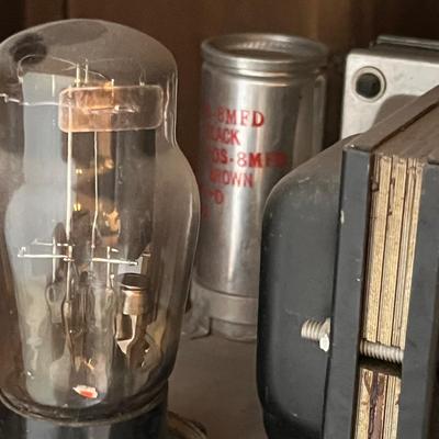 Delco Floor Radio