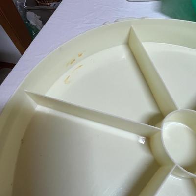 Tupperware lot
