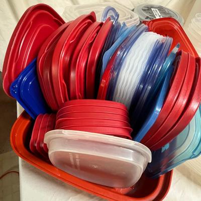 Tub of plastic ware