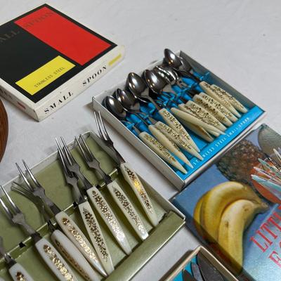 Lot of mini silverware