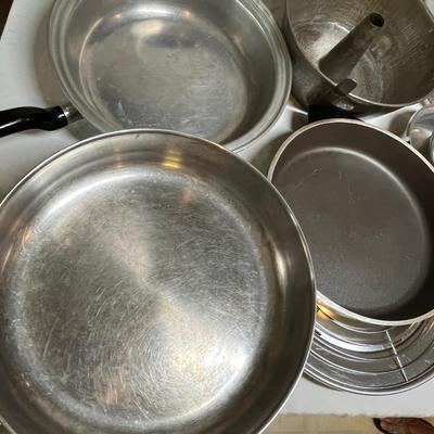 Cookware lot