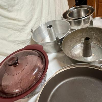 Cookware lot