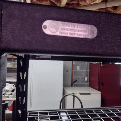 Heavy Duty Metal Frame Wire Shelve Shop Shelf (No Contents)