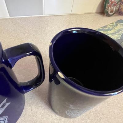 Set of mugs