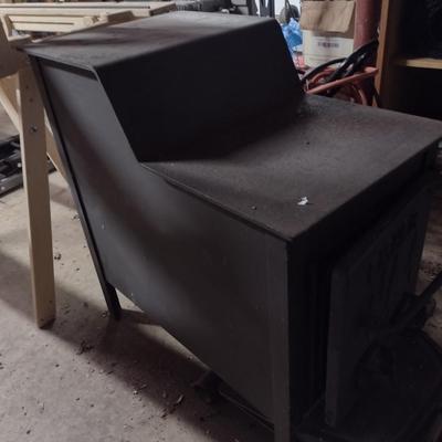 Cast Steel Fisher Mama Bear Wood Burning Stove