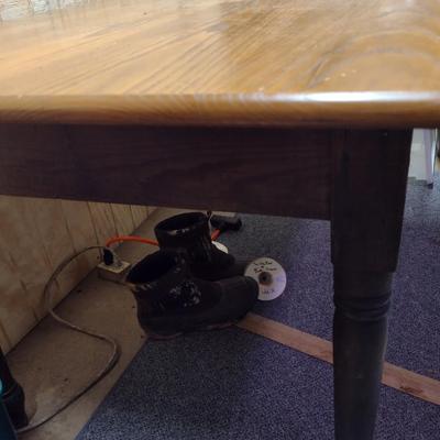 Vintage Farm Table with Oak Wood Top