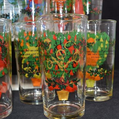 Vintage Indiana Glass ‘Twelve Days of Christmas’ Glasses