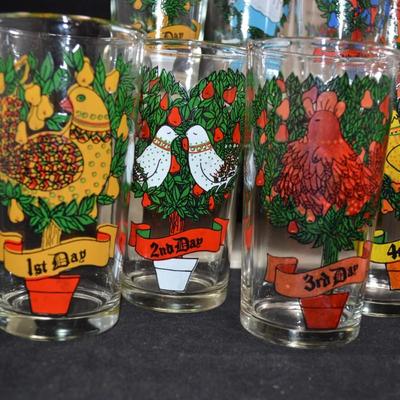 Vintage Indiana Glass ‘Twelve Days of Christmas’ Glasses