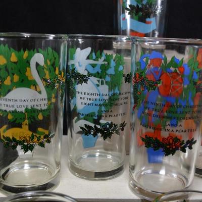 Vintage Indiana Glass ‘Twelve Days of Christmas’ Glasses