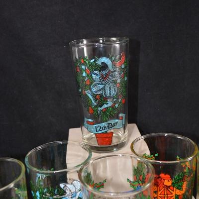 Vintage Indiana Glass ‘Twelve Days of Christmas’ Glasses