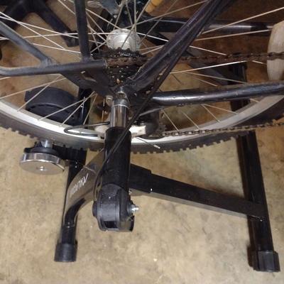 Navigator 200 Mountain Trek Bike with Alpcour Bike Training Stand