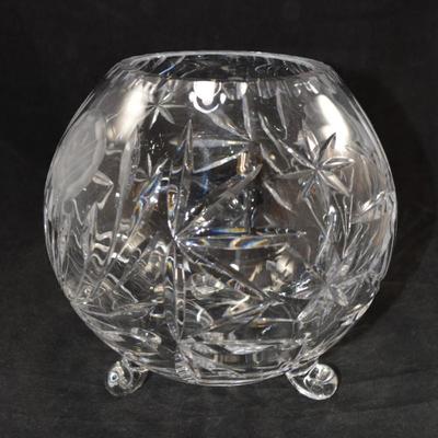 Beautiful Hand Cut Crystal Footed Rose Bowl 8”x8”